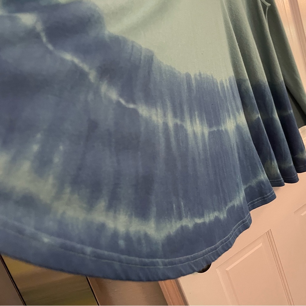 veryJ tie-dye blouse. The colors are beautiful &the flowing design camouflages - Picture 4 of 8